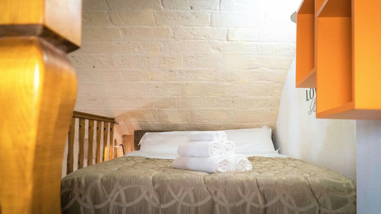 More Apartments The Castle バーリ エクステリア 写真